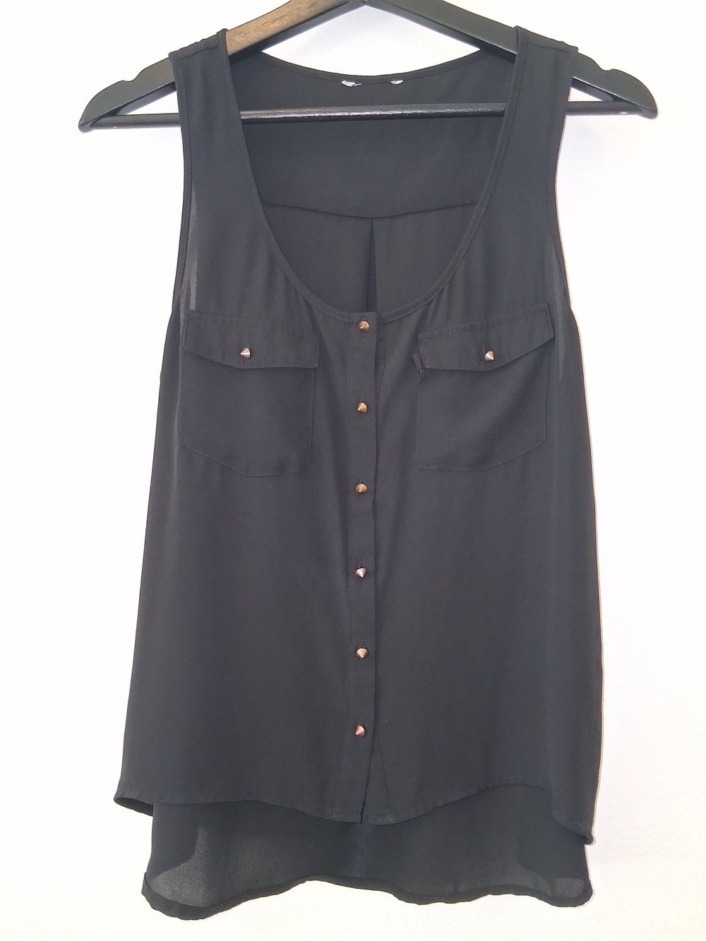 Forever 21 Black Chiffon Button-Front Sleeveless Tank